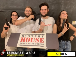escape room mystery house torino La Bomba e la Spia