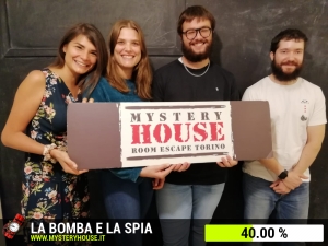 escape room mystery house torino La Bomba e la Spia