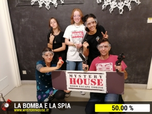escape room mystery house torino La Bomba e la Spia