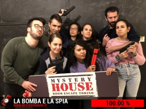 escape room mystery house torino La Bomba e la Spia
