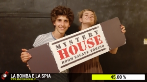 escape room mystery house torino La Bomba e la Spia