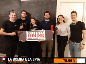 escape room mystery house torino La Bomba e la Spia