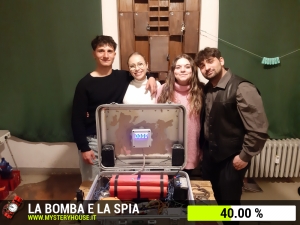 escape room mystery house torino La Bomba e la Spia