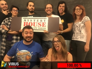 escape room mystery house torino Virus 404