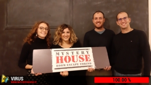 escape room mystery house torino Virus 404