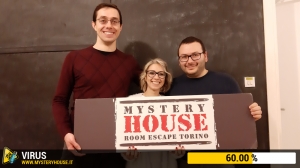 escape room mystery house torino Virus 404