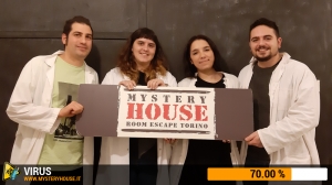 escape room mystery house torino Virus 404