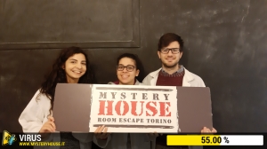 escape room mystery house torino Virus 404