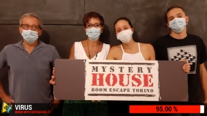 escape room mystery house torino Virus 404