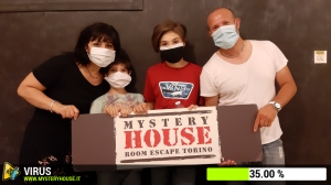 escape room mystery house torino Virus 404