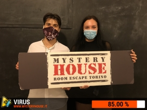 escape room mystery house torino Virus 404