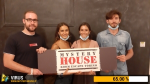 escape room mystery house torino Virus 404