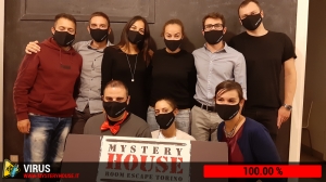 escape room mystery house torino Virus 404