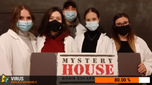 escape room mystery house torino Virus 404