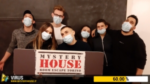 escape room mystery house torino Virus 404