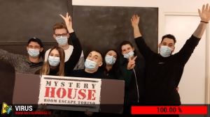 escape room mystery house torino Virus 404