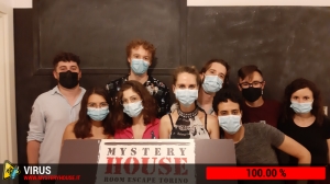 escape room mystery house torino Virus 404