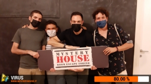 escape room mystery house torino Virus 404