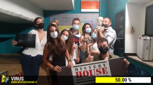 escape room mystery house torino Virus 404