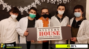 escape room mystery house torino Virus 404