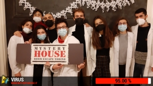 escape room mystery house torino Virus 404