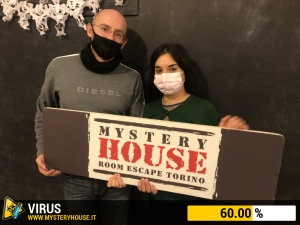 escape room mystery house torino Virus 404