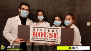 escape room mystery house torino Virus 404