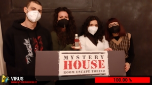 escape room mystery house torino Virus 404