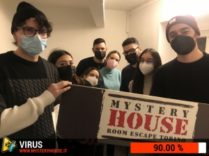 escape room mystery house torino Virus 404