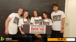 escape room mystery house torino Virus 404