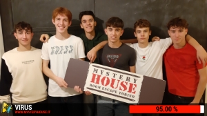 escape room mystery house torino Virus 404
