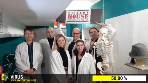 escape room mystery house torino Virus 404