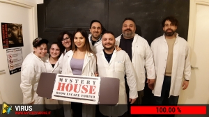 escape room mystery house torino Virus 404