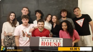 escape room mystery house torino Virus 404