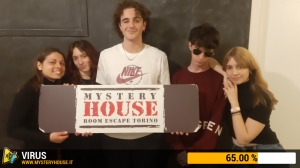 escape room mystery house torino Virus 404