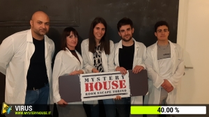 escape room mystery house torino Virus 404