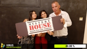 escape room mystery house torino Virus 404