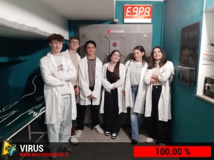 escape room mystery house torino Virus 404