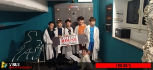 escape room mystery house torino Virus 404