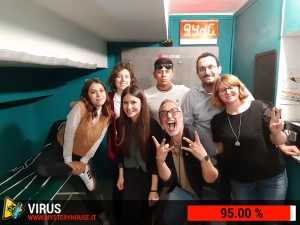 escape room mystery house torino Virus 404