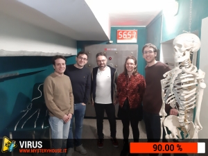 escape room mystery house torino Virus 404