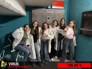 escape room mystery house torino Virus 404