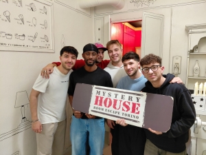 escape room mystery house torino 2D il collezionista