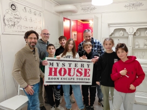 escape room mystery house torino 2D il collezionista