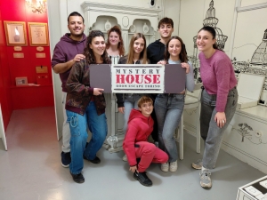 escape room mystery house torino 2D il collezionista