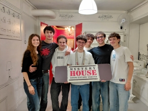 escape room mystery house torino 2D il collezionista